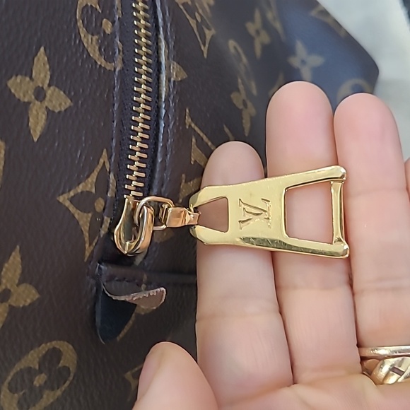 Louis Vuitton Melia 2 Way Bag - Picture 9 of 14